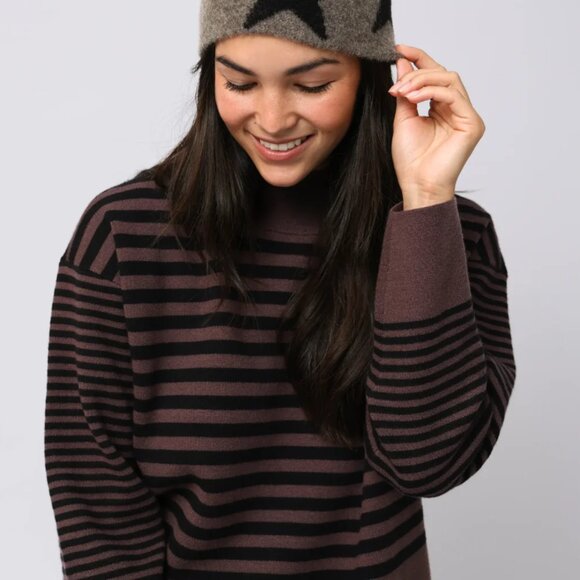 NWT NATURAL LIFE Brown and Black Striped Turtleneck Sweater Montauk Size Medium - Picture 7 of 7